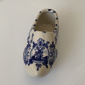 Ceramic Item from Holland
